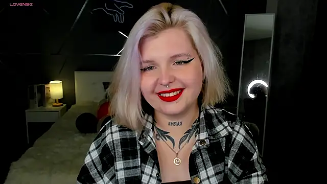 shadow purr online show from November 2025 08:03:02 AM