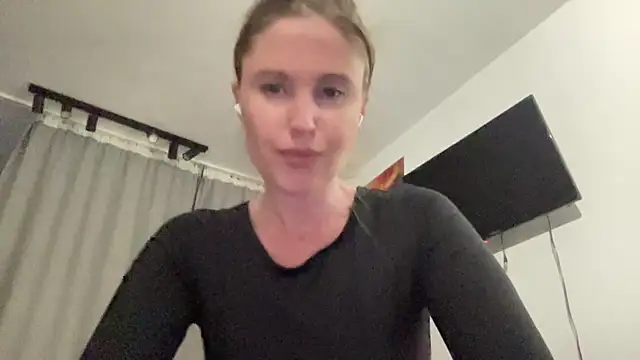 Ameli8 online show from April 2026 05:15:02 PM