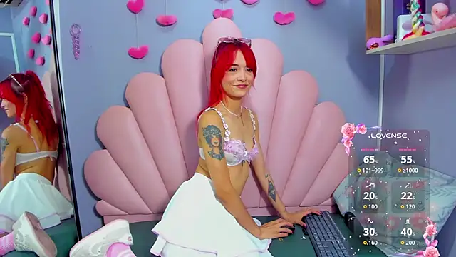 luci miller online show from November 2025 02:56:02 AM