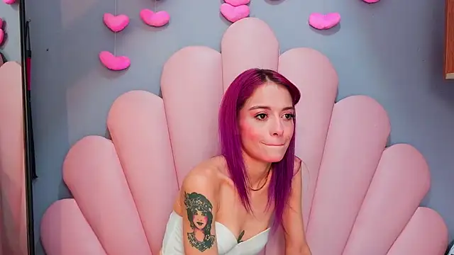 luci miller online show from July 2026 03:34:01 AM