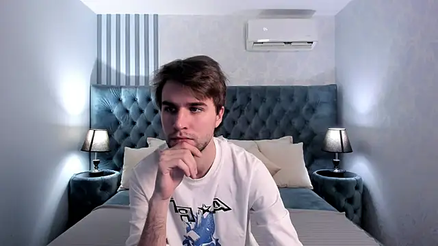 JonnahHell online show from November 2025 12:28:02 PM