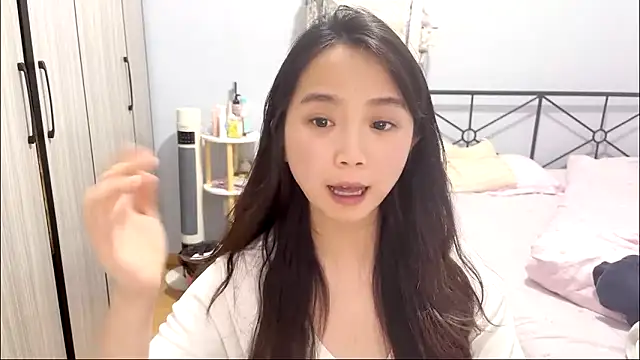 Hmm 0303 online show from March 2026 05:18:02 PM