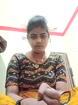 Snapshot of Riya_lovely0143 chatting on November 2025 12:03:02 AM Riya lovely0143 online show from November 2025 12:03:02 AM