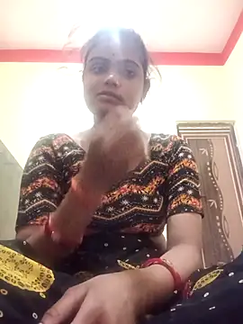 Snapshot of Riya_lovely0143 chatting on December 2025 12:20:02 AM Riya lovely0143 online show from December 2025 12:20:02 AM