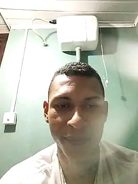 oPretin013 online show from November 2025 04:01:01 AM