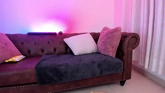 Niina26 online show from January 2026 03:09:02 AM