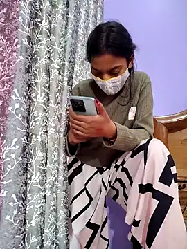 Student12th online show from November 2025 03:50:01 AM