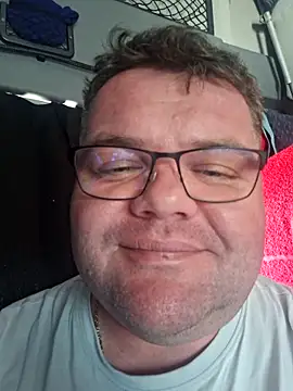 Grase44 online show from November 2025 01:33:02 PM