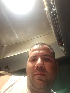 Snapshot of Grase44 chatting on June 2026 01:17:01 AM Grase44 online show from June 2026 01:17:01 AM