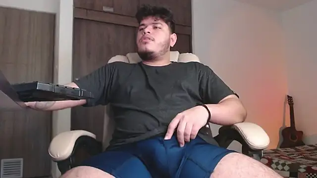 Dante Bonett online show from November 2025 09:36:02 PM