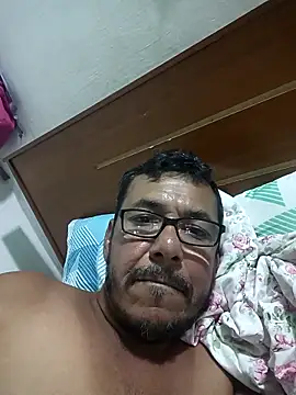 Snapshot of bruno_324278 chatting on May 2026 07:21:01 PM bruno 324278 online show from May 2026 07:21:01 PM