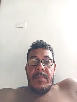 Snapshot of bruno_324278 chatting on May 2026 08:58:02 PM bruno 324278 online show from May 2026 08:58:02 PM