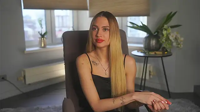 FreidaLerew online show from November 2025 10:37:01 AM