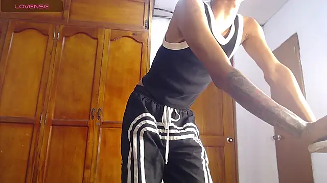 Tessachains 2  online show from March 2026 01:30:01 AM