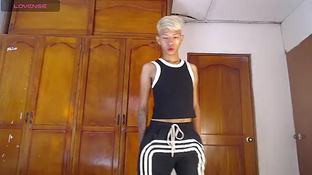 Tessachains 2  online show from March 2026 02:13:02 PM