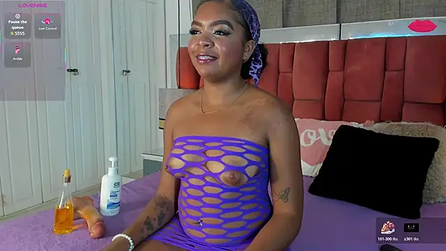 RubyCrox online show from April 2026 03:42:01 AM