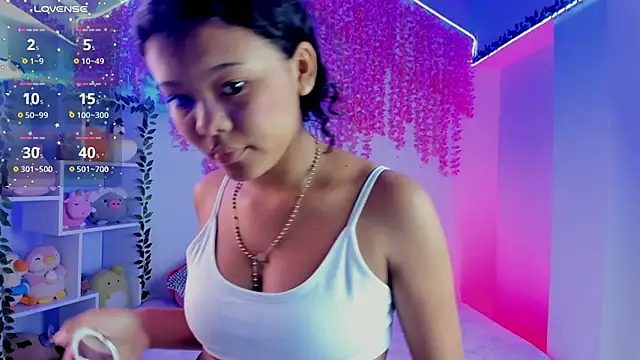  hanna sky online show from November 2025 04:16:02 PM