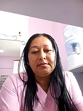 keilaJhonsom1 online show from November 2025 03:35:01 PM