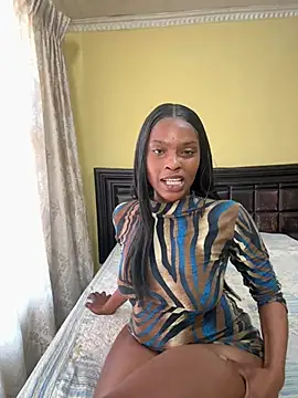 Snapshot of NiaLong21_ chatting on July 2026 09:24:01 AM NiaLong21 online show from July 2026 09:24:01 AM