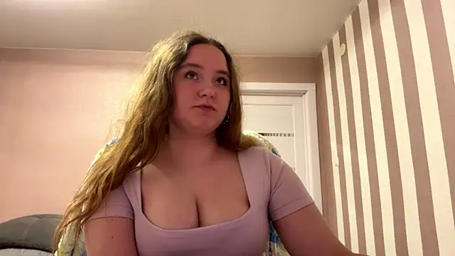 BabyBlissxx online show from April 2026 09:37:01 PM