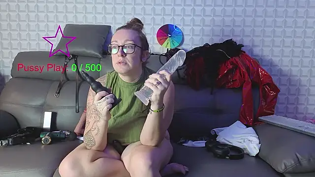 JadeStarUK online show from March 2026 11:44:01 PM