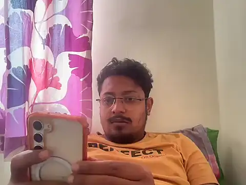 Snapshot of Your_yash2 chatting on March 2026 10:40:02 AM Your yash2 online show from March 2026 10:40:02 AM