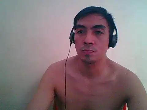 Cassanova182 online show from November 2025 02:00:01 AM