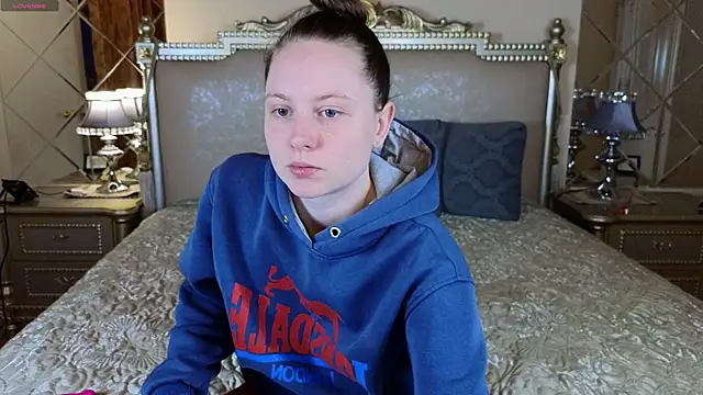 HolyBabyDoll online show from November 2025 11:46:02 AM