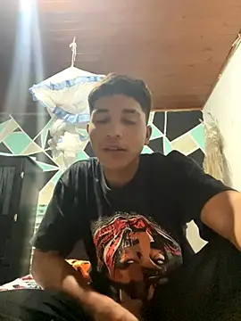 Snapshot of Abismo202 chatting on November 2025 03:39:01 AM Abismo202 online show from November 2025 03:39:01 AM