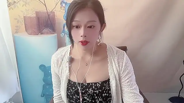 cici bbyy online show from December 2025 06:08:02 AM