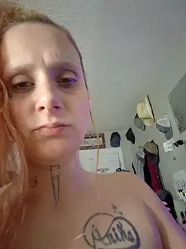 Snapshot of GemmaJustice1127 chatting on May 2026 02:33:01 PM GemmaJustice1127 online show from May 2026 02:33:01 PM