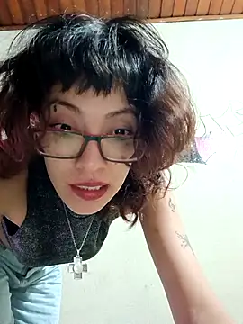 Axel911b online show from November 2025 05:39:01 AM