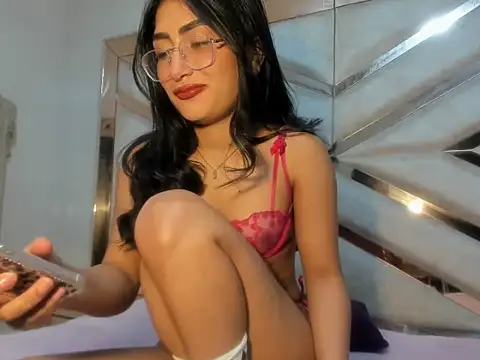 HannaLis online show from December 2025 04:28:02 AM