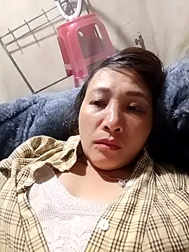 Missa-kute20 online show from December 2025 01:08:01 PM