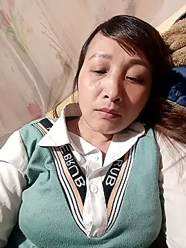 Missa-kute20 online show from January 2026 06:17:02 AM