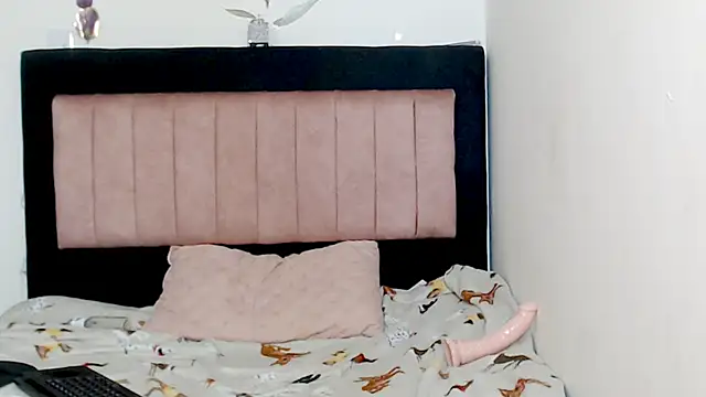 AMARYXS online show from April 2026 03:26:01 AM