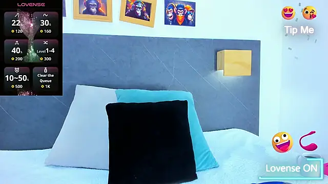 Andhrea Vale online show from February 2026 12:12:01 PM