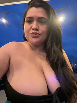 Snapshot of sweetmuslim01 chatting on January 2025 11:13:02 PM sweetmuslim01 online show from January 2025 11:13:02 PM