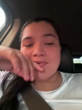 Snapshot of sweetmuslim01 chatting on February 2025 10:41:01 PM sweetmuslim01 online show from February 2025 10:41:01 PM