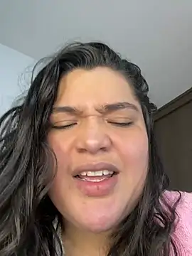 Snapshot of sweetmuslim01 chatting on March 2025 02:50:01 AM sweetmuslim01 online show from March 2025 02:50:01 AM