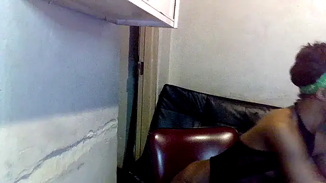 Nikistickyxx25 online show from November 2025 04:45:02 AM