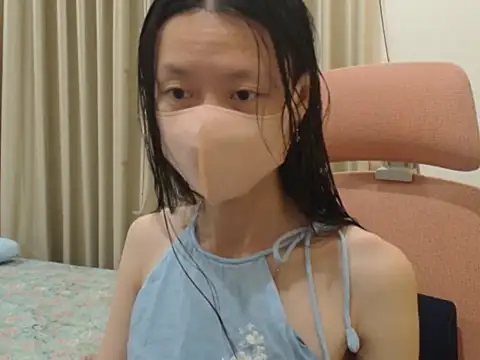 Lil-Cherries online show from March 2026 05:42:02 PM