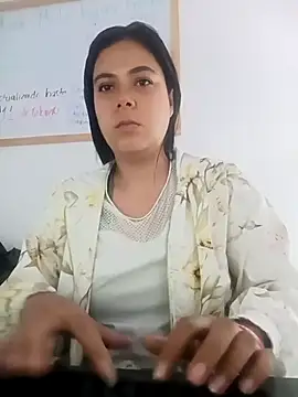 Snapshot of LorieFerrer chatting on February 2025 02:59:01 PM LorieFerrer online show from February 2025 02:59:01 PM