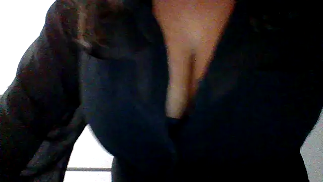 cleo094 online show from November 2025 02:28:01 AM