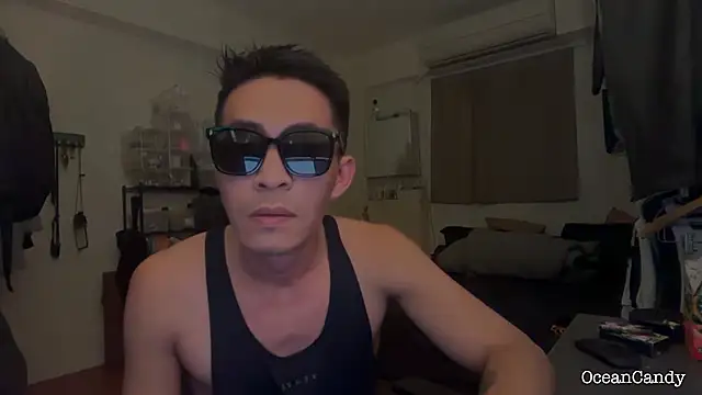 OceanCandy online show from December 2025 03:30:01 PM