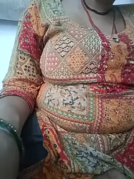 Snapshot of Janhvi_bhabhi_ji chatting on July 2026 10:18:01 AM Janhvi bhabhi ji online show from July 2026 10:18:01 AM