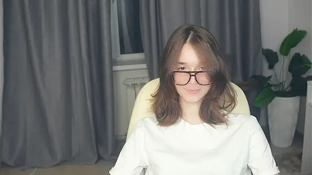 MargeneLeisure online show from November 2025 01:55:01 PM