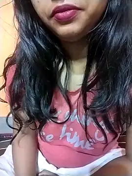 Sexy Divya   online show from March 2026 12:26:01 AM