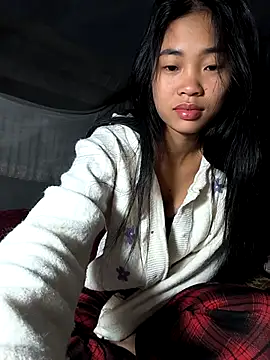 Lynly k2 online show from November 2025 12:24:01 AM