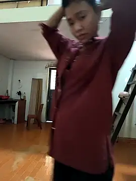 Lynly k2 online show from April 2026 04:06:02 AM